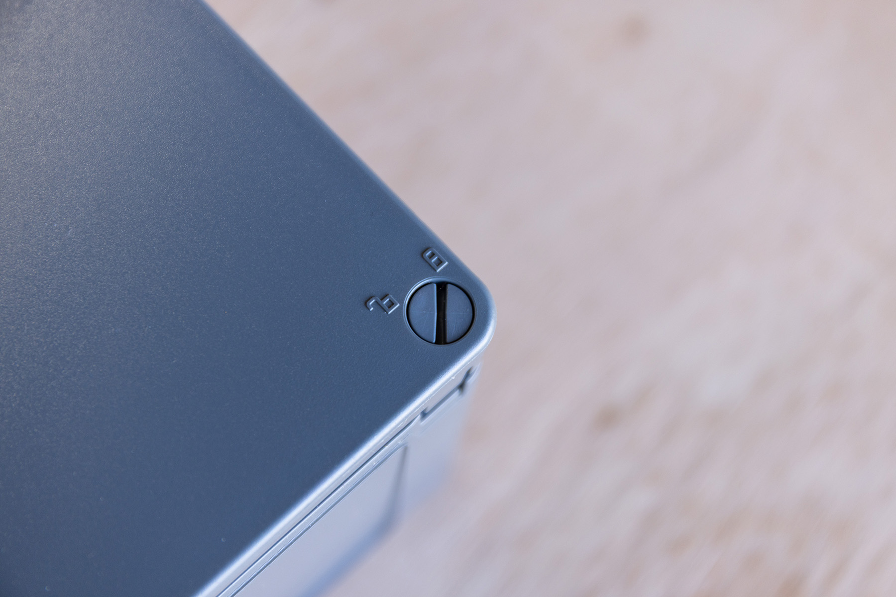 Close-up of the Rampage tool-free snap-lock with open/closed indicator